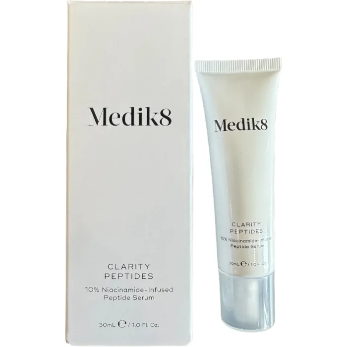 Пептидная очищающая сыворотка Medik8 Clarity Peptides Serum