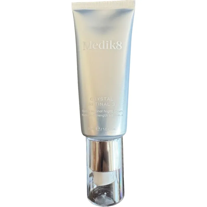 Ночная крем-сыворотка с ретиналем 0,03% Medik8 Crystal Retinal 3