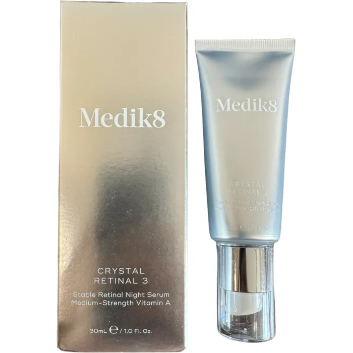 Ночная крем-сыворотка с ретиналем 0,03% Medik8 Crystal Retinal 3