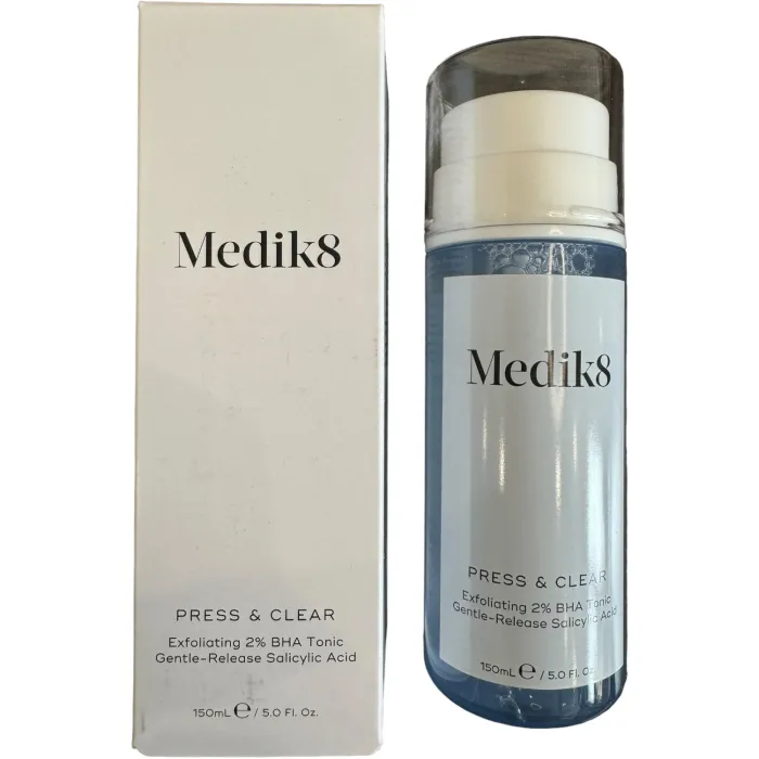 Отшелушивающий ВНА-тоник с 2% салициловой кислотой (с помпой) Medik8 Press & Clear