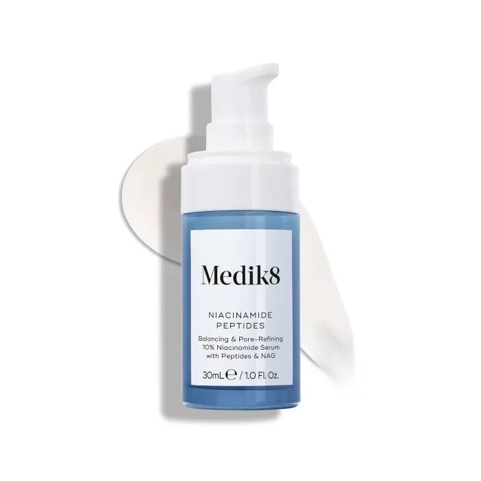 Пептидная сыворотка с ниацинамидом от высыпаний и сужения пор Medik8 Niacinamide Peptides