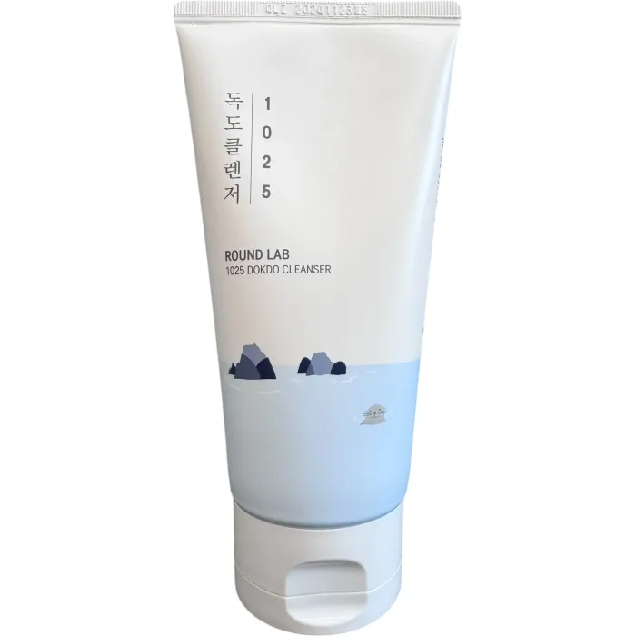 Мягкая пенка для очищения кожи Round Lab 1025 Dokdo Cleanser