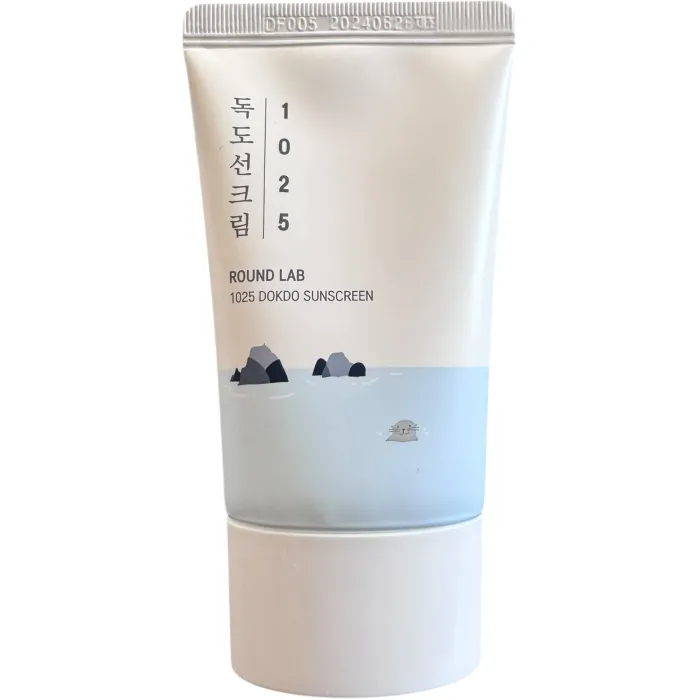 Солнцезащитный крем SPF 50 Round Lab 1025 Dokdo Sunscreen