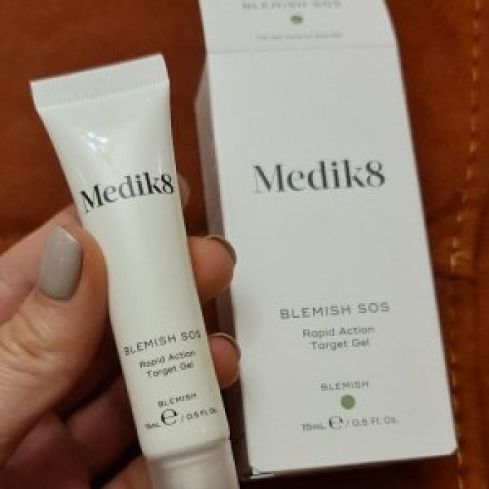 Сыворотка от высыпаний Medik8 Blemish SOS