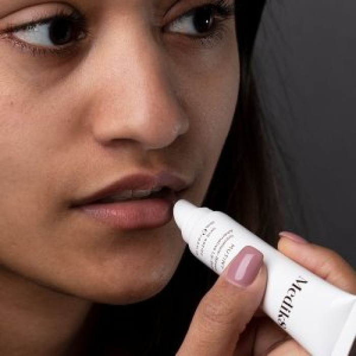 Питательный бальзам для губ Medik8 Mutiny